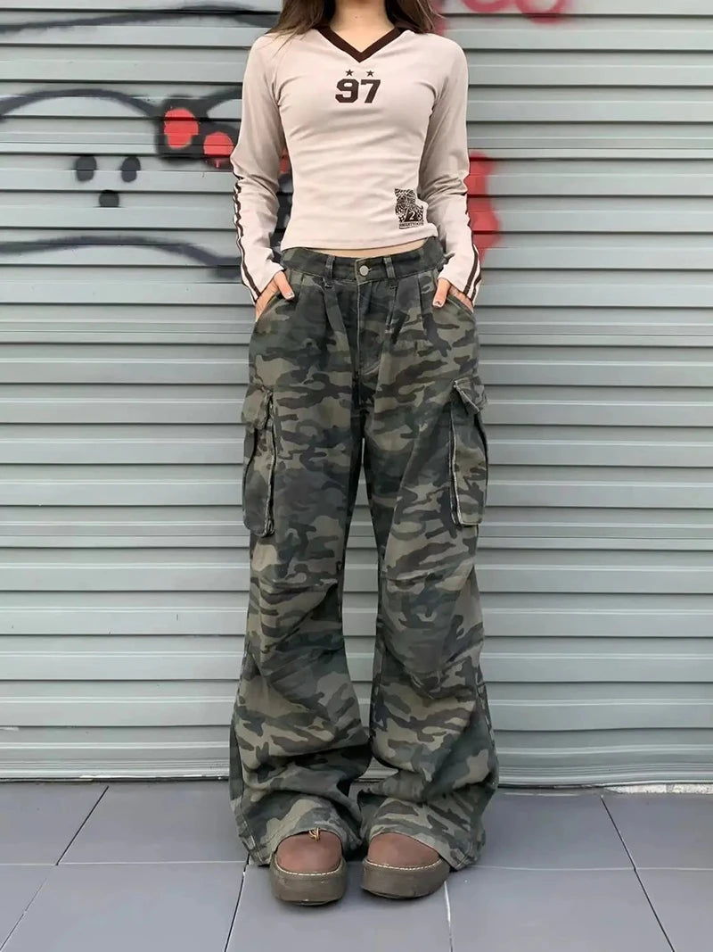 Women's Y2K Camouflage Cargo Pants