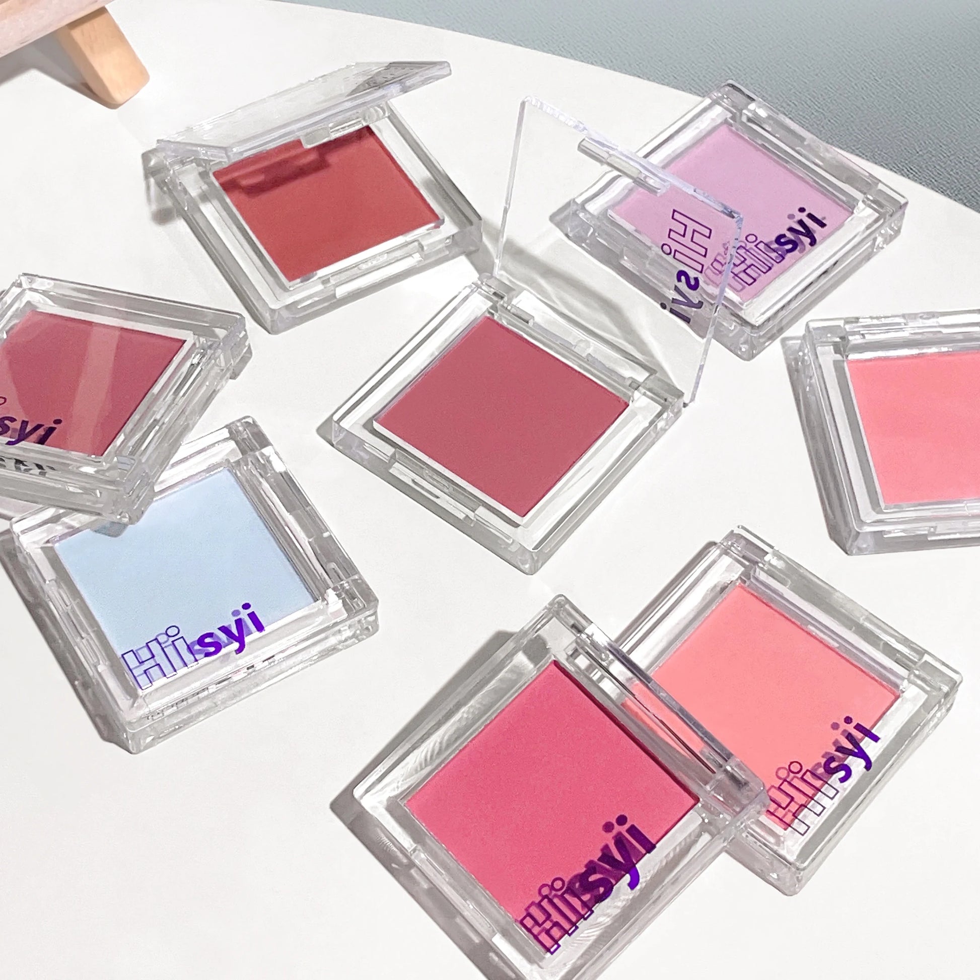 6-Color Monochrome Matte Blush Palette – Soft Peach, Pink, Purple, and Highlight Shades for a Youthful, Natural Glow