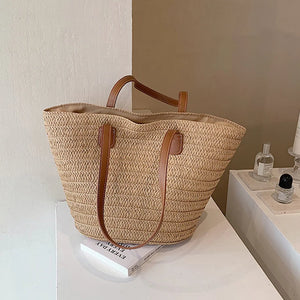 Women's Woven Straw Shoulder Bag
