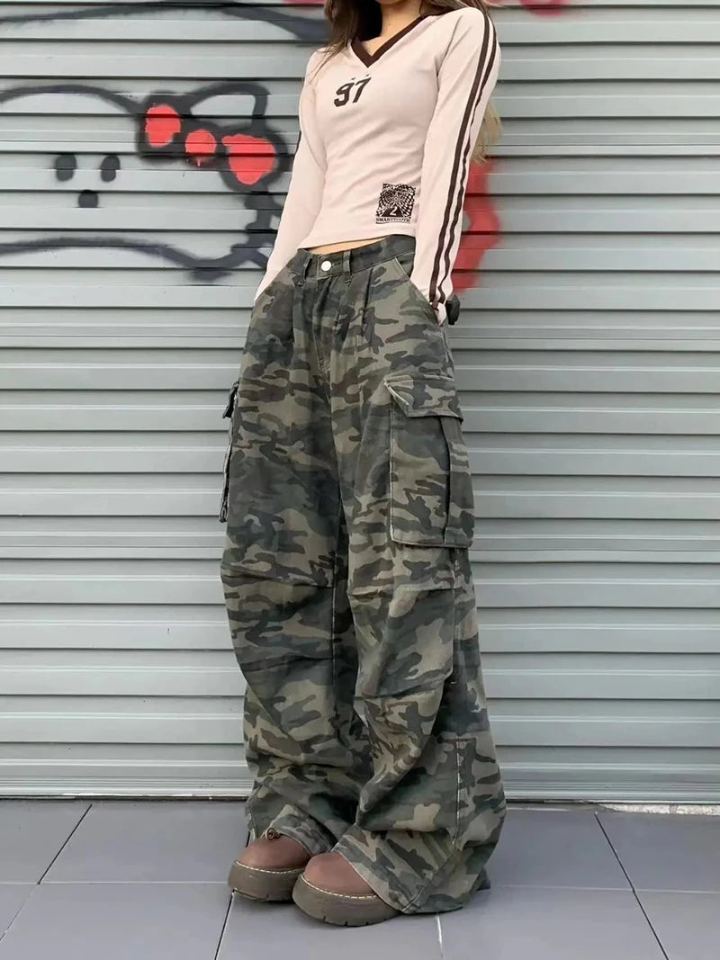 Women's Y2K Camouflage Cargo Pants